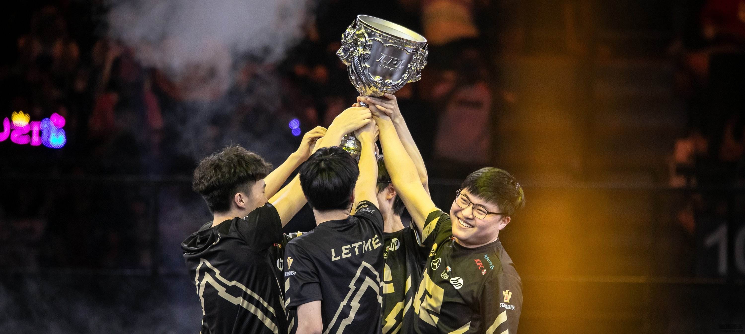 Faker爆冷击败C9，出色防守引爆全场！的简单介绍